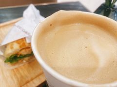燕麦拿铁-THE WOODS 简餐 (国贸商城店)