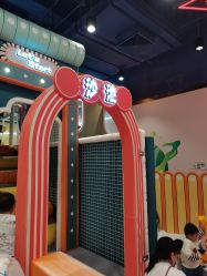 -LuckyStar幸运星家庭娱乐中心(东莞国贸店)