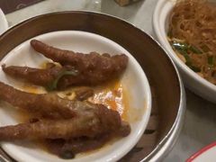 -浅深(世茂滨江精品店)