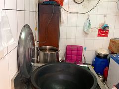 -谢记素红大肠店(新民路店)