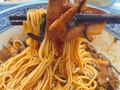 -沪西老弄堂面馆(定西路店)