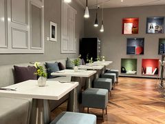 -潮一不贰·法式甜品·生日蛋糕·西式简餐(外滩店)