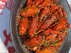 -肥肥虾庄·金牌油焖大虾(汉口城市广场店)