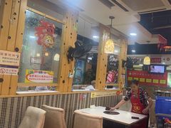 -尚品海鲜肥牛自助火锅(湖明店)