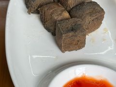 -芦茨金富饭庄·25年老字号·专做稻草鸡