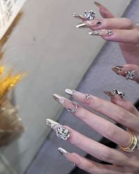 -斯馨·健康美甲美睫