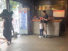 -琥珀老六龙虾(四里河店)