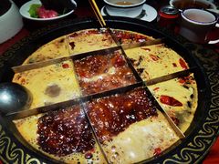 -黄家码头老火锅(解放碑旗舰店)