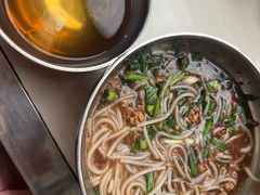 小碗瘦肉-正宗杨记普洱酸醋米线(总店)