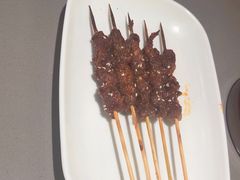 -龙巢盱眙龙虾·牛蛙·烧烤宵夜(八卦岭店)