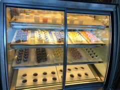 面包甜点陈列柜-佰园全日西餐厅-厦门佰翔软件园酒店