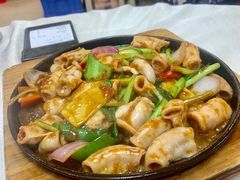 铁板啫竹肠-津津菜馆(绝没分店)