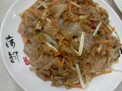 三丝炒陈村粉-凯盈阁·顺德私房菜·桑拿鸡
