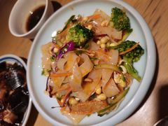 -吕氏疙瘩汤·海鲜新鲁菜(凯德mall新都心店)
