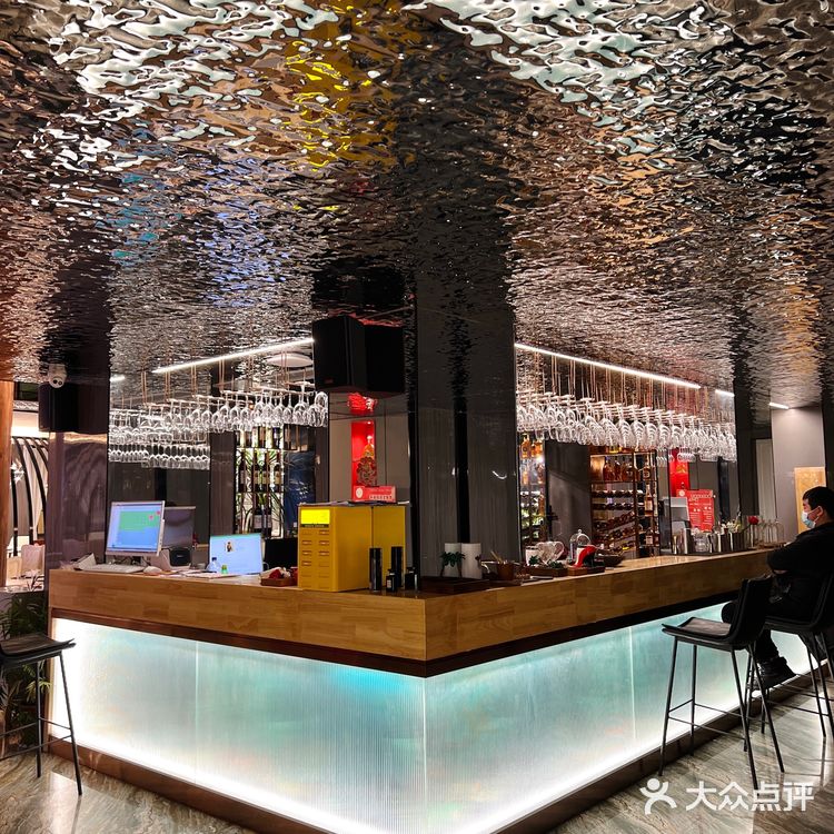 遇见•创意融合菜[调皮] 一个不像餐厅的餐厅🍴