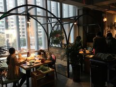 -耍哥串串香(香月湖店)