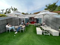 -UNI UNI(环亚凯瑟琳店)