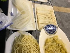 -楼外楼大刀肉传统火锅居(幸福街店)