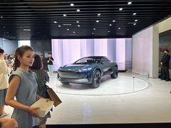 -东浩兰生上海世博展览馆