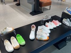 -法雅体育工厂店(皂君庙路店)