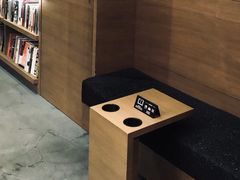 阅读区-茑屋书店(天目里店)