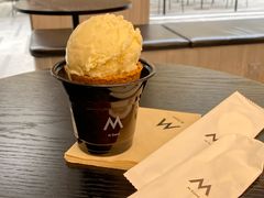 -M Stand(南京紫峰大厦店)