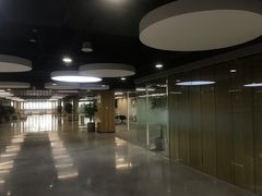 二楼洽谈区-蔚来体验中心(北京亦庄店)