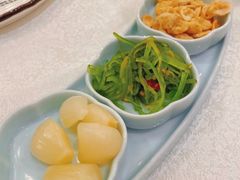 开胃小菜-梅龙镇酒家(南京西路总店)