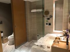 -上海中航虹桥机场泊悦酒店