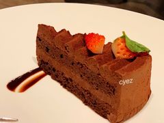 -WOLFGANG PUCK KITCHEN & BAR(迪士尼小镇店)