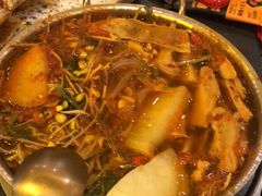 -河坝烧烤串城(金达莱店)