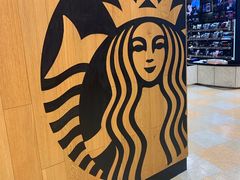 -星巴克臻选(华堂·新辰汇店)