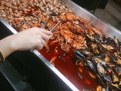 -四海一家自助餐(益田假日广场店)