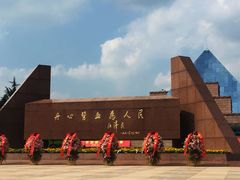 -上海市龙华烈士陵园