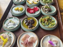 -桥香园过桥米线(国贸店)