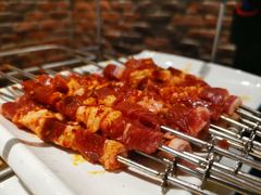 现穿羊肉串-丰茂烤串(六里桥店)