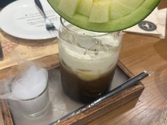 -Mark&Mars Restaurant