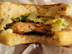 -麦当劳(得来速车道点餐 五里墩店)