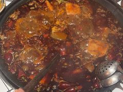 -旧街市鲜货老火锅(大光路店)