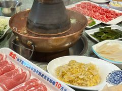 -楼外楼大刀肉传统火锅(西安大路店)