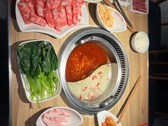 鸳鸯锅-季季红火锅(长沙步行街店)