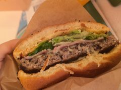 -麦当劳(乳山路店)