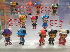 -泡泡玛特POPMART(上海环球港店)