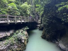 -龙水峡地缝景区