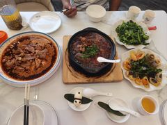 -洪平血旺椒麻鸡雅鱼饭店(熊猫大道店)