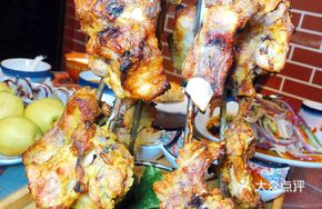 Flame Mountain Hanging Roasted Pork