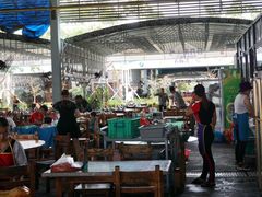 -四川小胡子海鲜(丁村万人海鲜广场店)