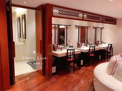 -丽思卡尔顿酒店泳池(金融街店)