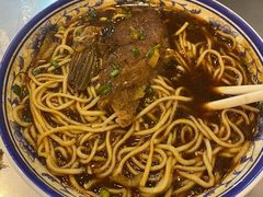 -易记皮肚面(明瓦廊店)