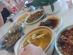 -红灯笼姥姥饭店·江景餐厅